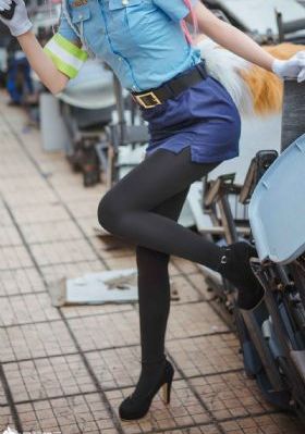 八头身美女